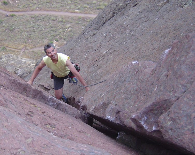 JohnK leading the third and final pitch of the classic Super Slab at Smith Rock.