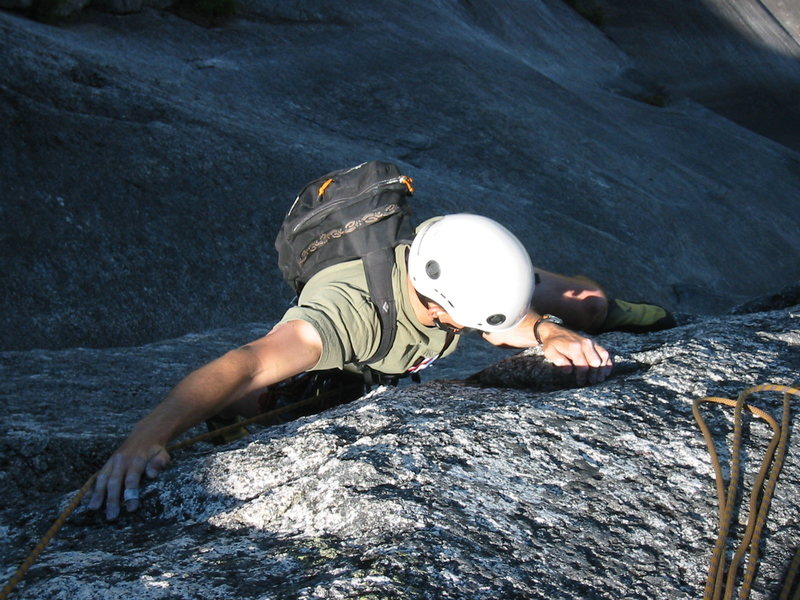 Simon making the Traverse from Unfinished Symphony to Anxiety State (aka Edge of Anxiety).