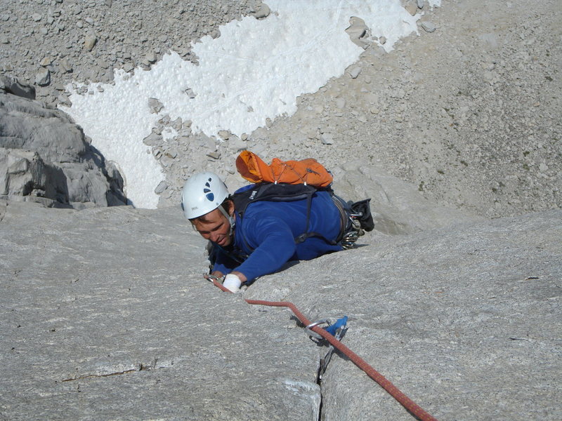 John following the 10d section of pitch 6.