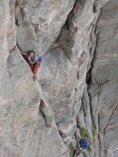 Ken Trout leading the 2nd pitch.  Photo by Michael Schlauch taken from Espresso.