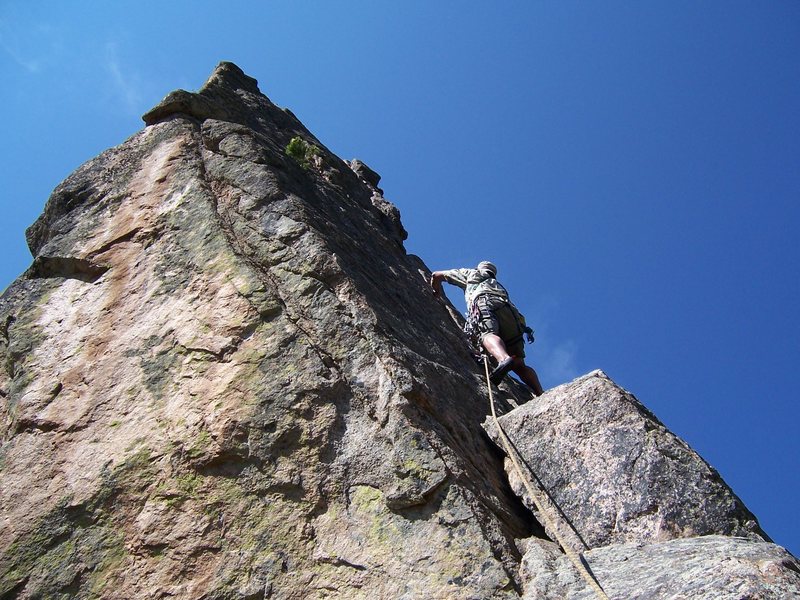 Richard Simms leading the third pitch finger crack.  