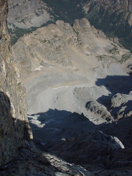 Looking at the Valhalla approach from the North Ridge.