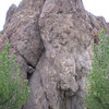 South face, with obvious chockstone and Pigeon Crack.