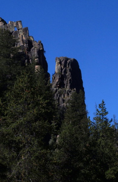 Side view of the pinnacle.