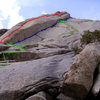 Zigzag area with lines.<br>
The first pitch (only the upper part is visible in green) is common to the three routes.<br>
Zigzag is the green line (the line is hidden by the roof @ the dotted section).<br>
Wings Of Perception is the blue line, can be linked in 1 pitch from the belay.<br>
Assumption Of Risk is the red line