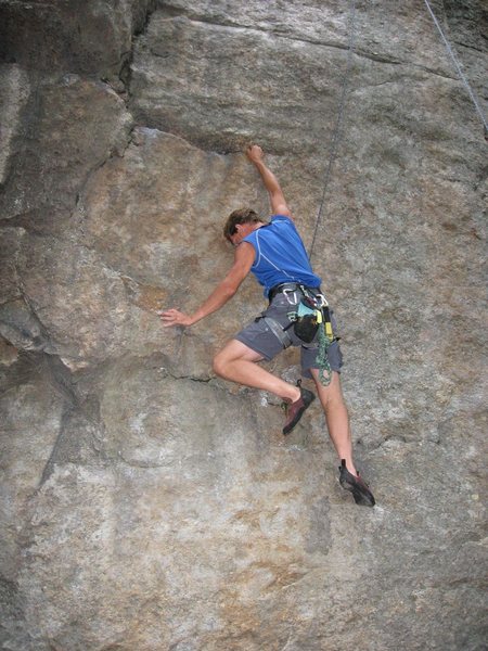 The first crux of Maria Direct (5.9).