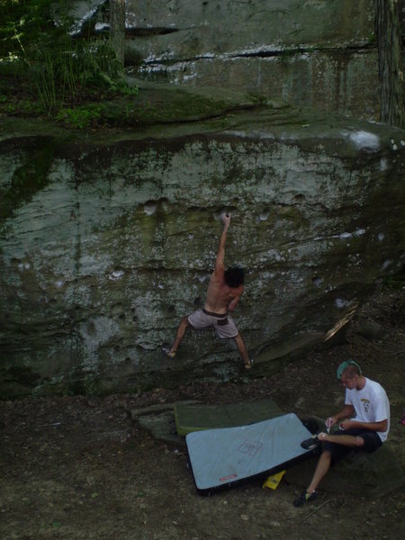 Jackson Falls Reefer Madness boulder