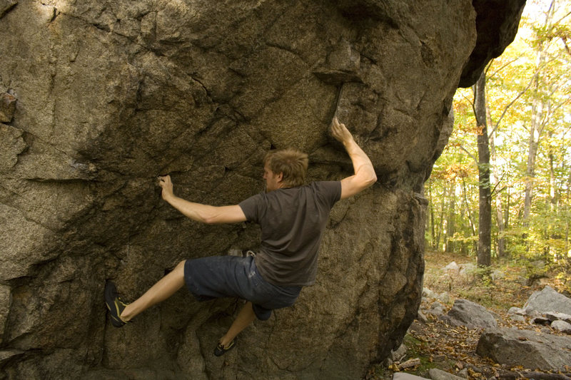 Brendoom on V5 at Ames Boulder.