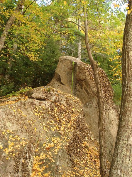 Looking at Fresh Supplies from the top of the Poor Albert boulder... The death chimney cant be seen but it drops under the arrow in this photo...