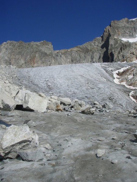 From the base of the Sidelen glacier, looking up towards the Galengrat