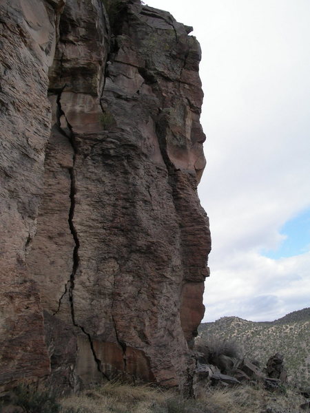 Deep purple starts in the wide crack