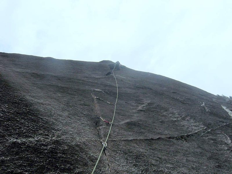 Onsighting 2nd pitch on first ascent