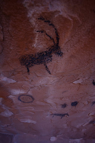 Pictograph seen on an approach