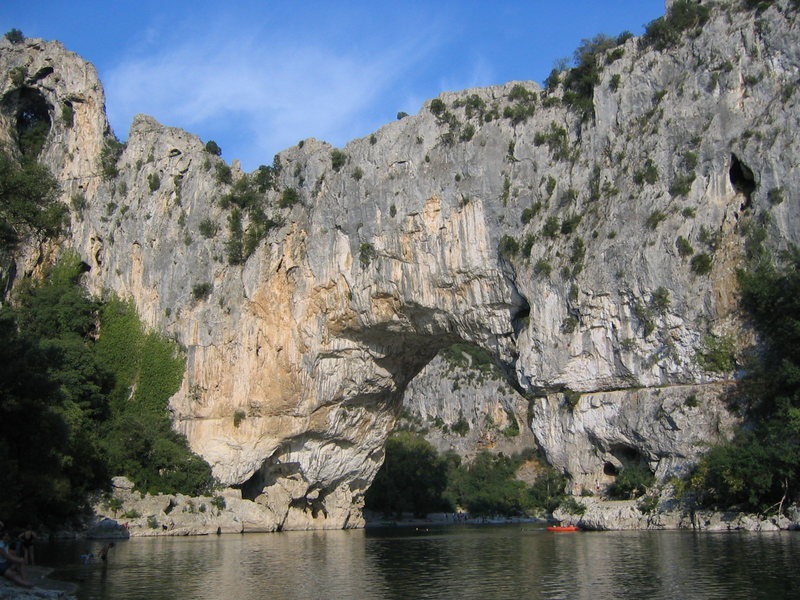 Pont du Arc in the Ardeche Gorge.  Definitely some DWS potential....