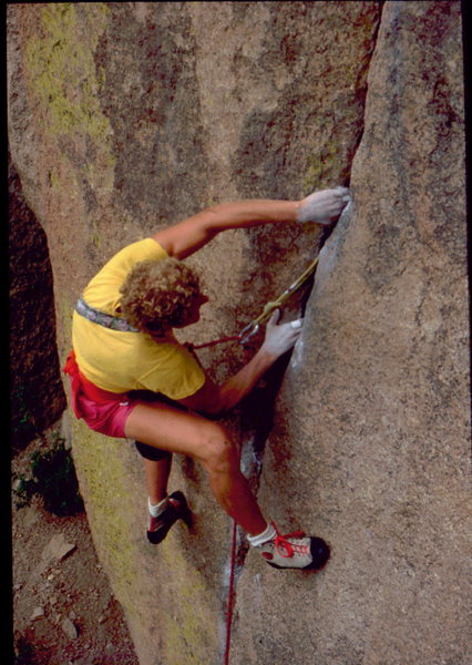 Erik Goukas on the Bearshear's Finger Crack. Bob Horan Collection.<br>
<br>
