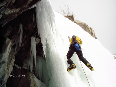 Julian soloing the last pitch just outside of the ice cave.