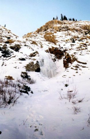 Second Gully as seen from the approach.