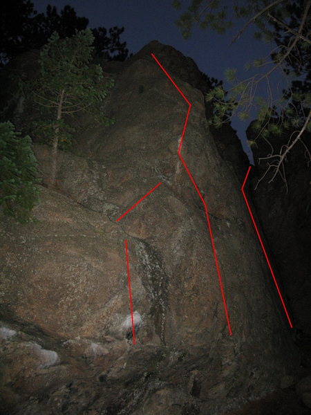 Fun highball, start either way. There is also a tough traverse down low.