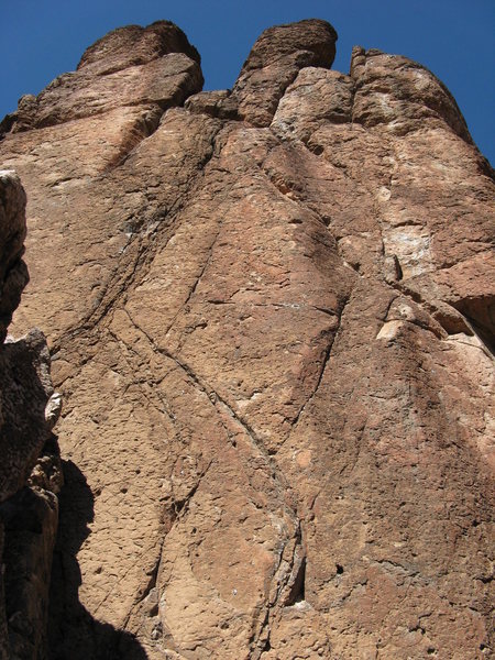 Can anyone identify this route at the Ponds (runs up center of photo)? I believe it is considered to be the Lower Ponds, pretty far to the west. There are 7 bolts to the chains.