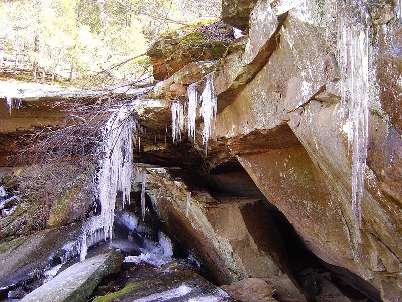 Frozen falls near the Dog Walk area.  Feb. '09. 