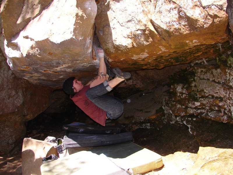 Dobbe attacking the crack.