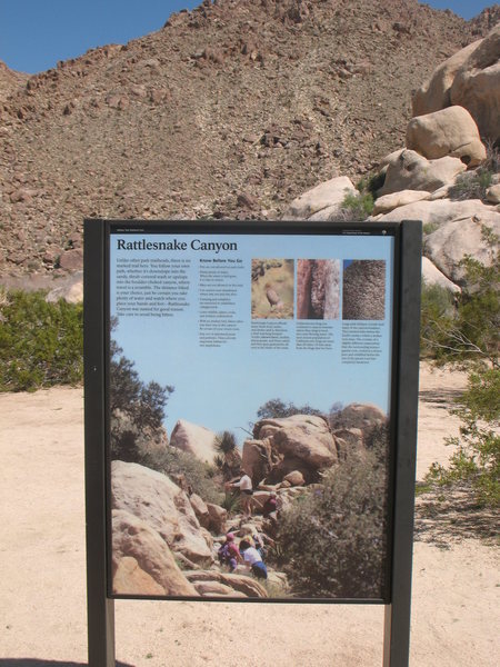 The trailhead sign for Rattlesnake Canyon, Joshua Tree NP 