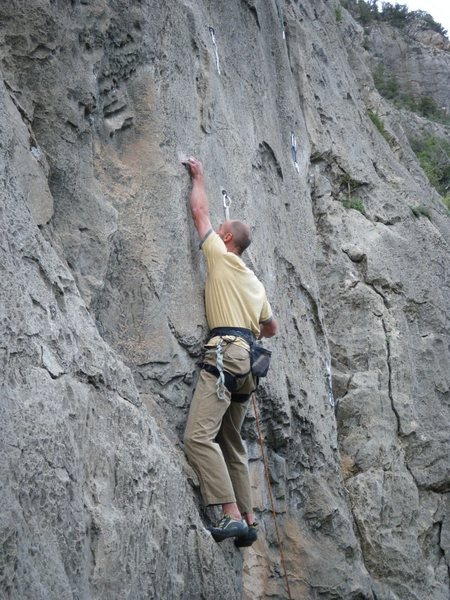 Stay True (5.11) at the Puoux, Glenwood Canyon.