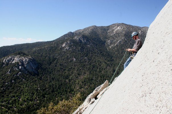 Finishing off Coffin Nail ... and taking a slight detour over to the fingertips crack above Lunch Ledge.