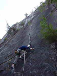 Ken starting up Mushroom. Great thin hands/fingers.