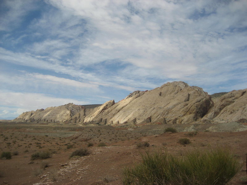 Looking down the southern end of the Eastern Reef Slabs.The large slab in the foreground is the Surfing the Swell section over 1600'in height.