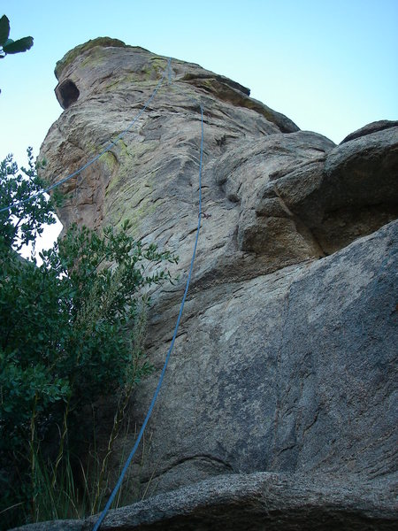 Classic rope & rock photo.