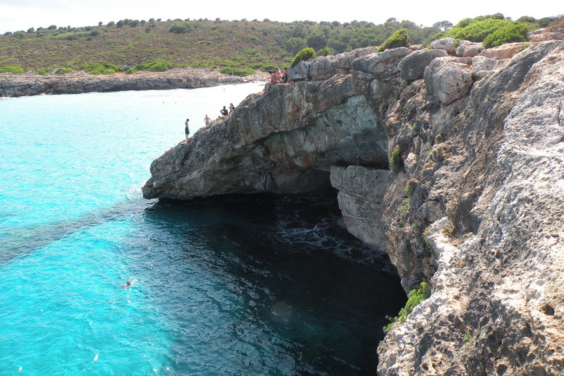 The [[Cova area]]106481150 of Cala Barques.