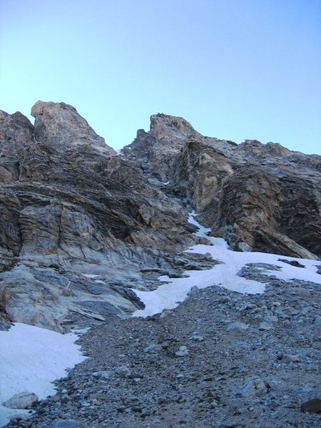 Ellingwood Coulior with the Buckingham Ridge on the left.