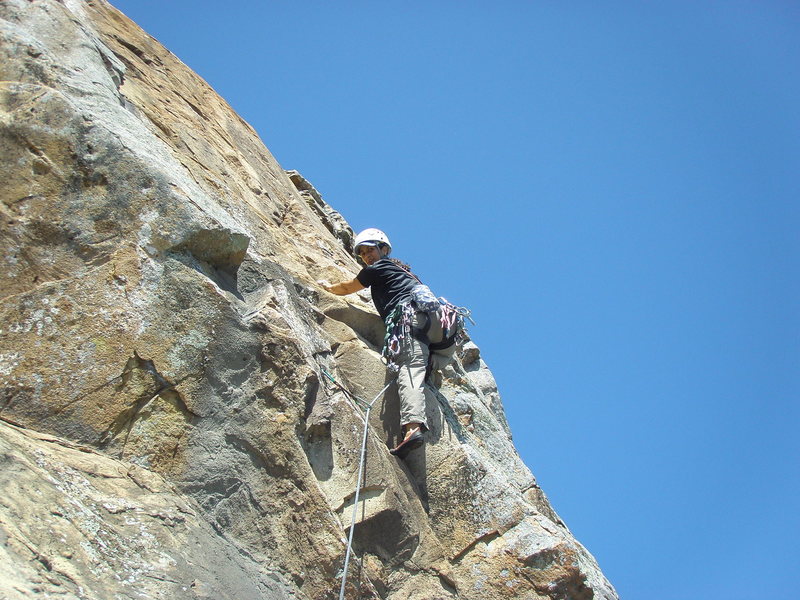 Vickie on the Letterman variation. Clip a bolt then muddle your way through the bird/bat poo. It would be a great variation if it weren't for the guano. 