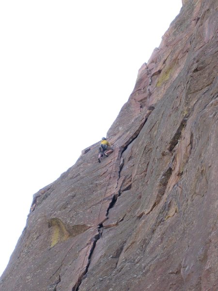 High up on P1 approaching the belay ledge.<br>
<br>
Photo by Matt Lanning.