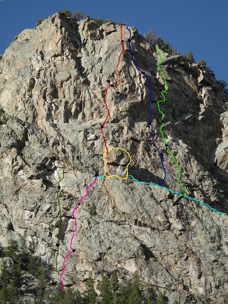 A Thousand Ships climbs parallel to Loosey's 3rd pitch (in red). The final pitch moves left onto the stepped arete (right of the giant, shaded dihedral).