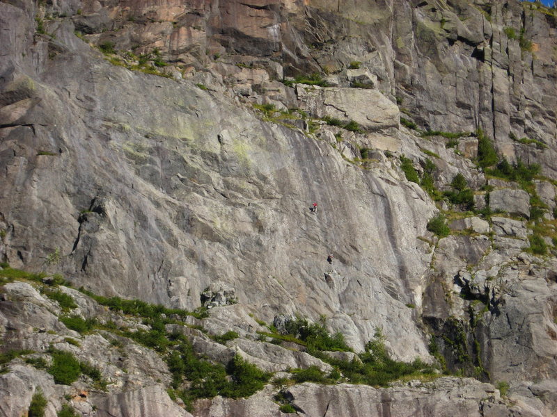 Climbers on Free Ride(5.11a) 9-5-09 <br>
If this is you contact me. I have more photos