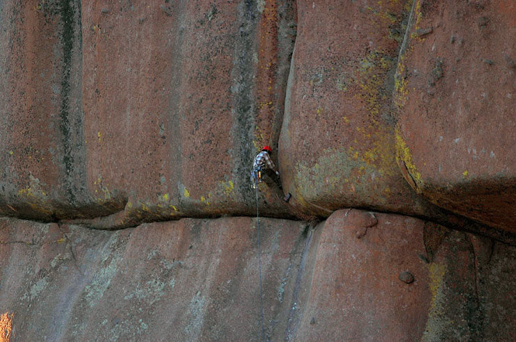 Cale climbing the second pitch! buuurrrrr!