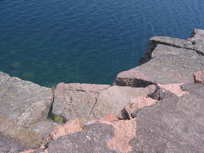 top-out. (amphitheatre wall is in the foreground).