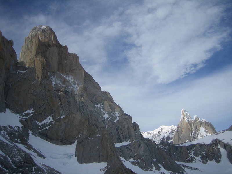 Fitz-Roy:  the Casarotto Pillar, the top of Tehuelche, the Afanasseif Ridge, with the Torres in the background