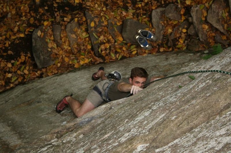 AK climbing on a fun 5.10.