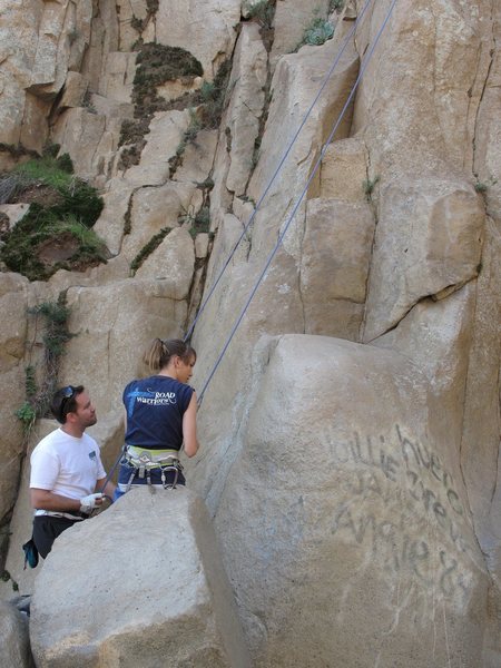 If the pool at the base of the route is full, you will have to mantel up this boulder and traverse right to start.  This is when a static rope really helps (else you stretch the rope and fall into the pool).