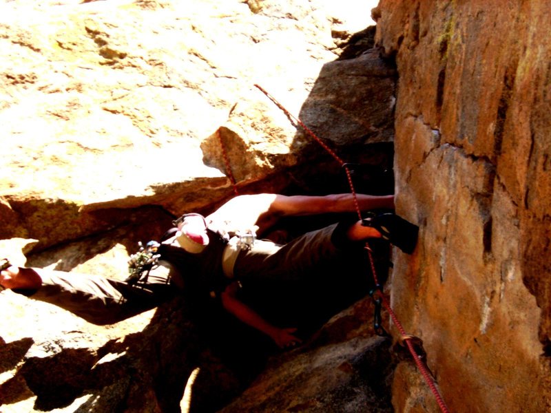 5.10d start. There's a no hands rest here. My photographer chose not to indulge all the beta by hiding my back foot, though once you get there it is pretty obvious. Great gear.