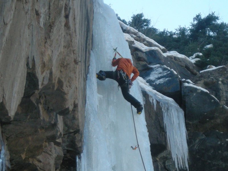 Placing a screw on the third pitch