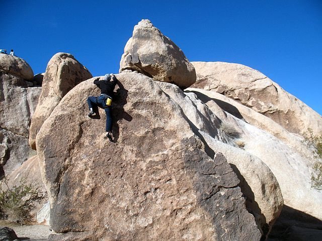 James topping out on Try-Tip Sandwich (V1), Joshua Tree NP 