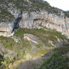 Gran Boveda (center) is Mascun's best cliff.  The small cave on the left is "Familia Manson", and the tower on the right is "Nuit de Temps".