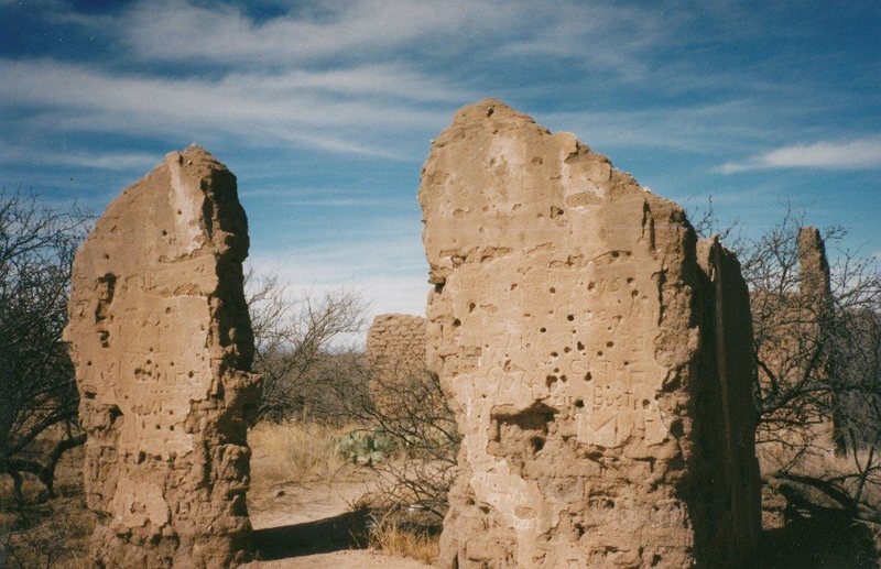 Ruins on the west side of Cochise Stronghold, AZ