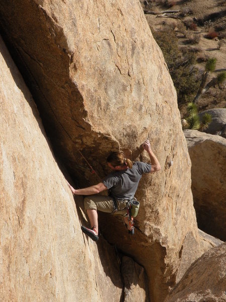 Nick pulls the crux of Hidden Arch