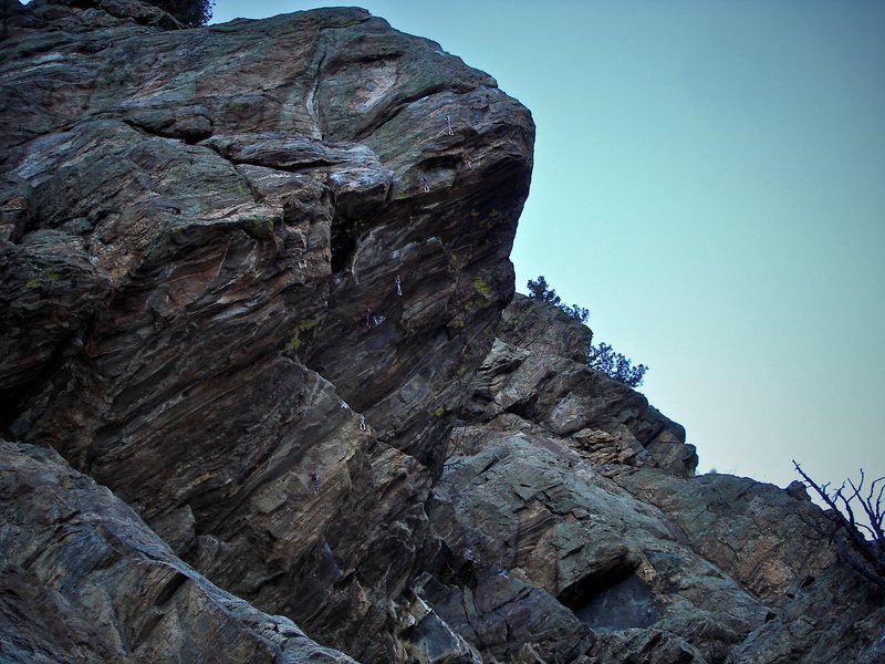 Photo beta for "The Guppy" formation and its 1st route "Spinner Bait."  More to come from this wall!<br>
<br>
Photo and graphics by:  Luke Childers.