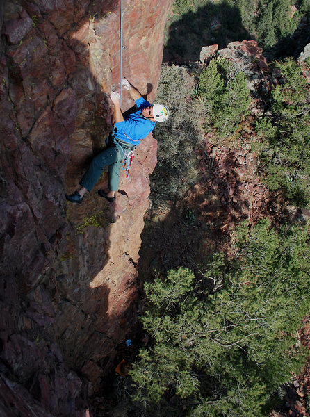 Paul P in the middle of Crystal Ship, just past the roof to the first jug afterwards.